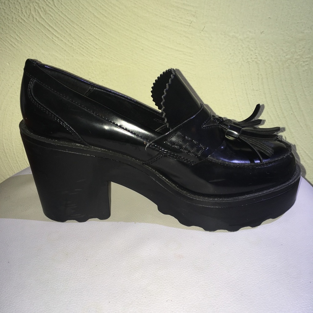 Mossimo vintage style goth platform chunky heels